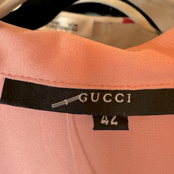 GUCCI Blush Blouse, 100% Authentic, Live Show Listing, Size 42 - Picture 3 of 3